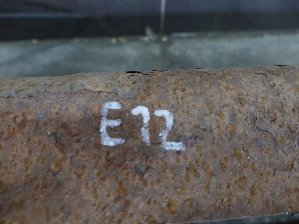 фото №14, Toyota corolla e12 lift 1.6 vvti oś задня балка ступиця диск супорт комплект