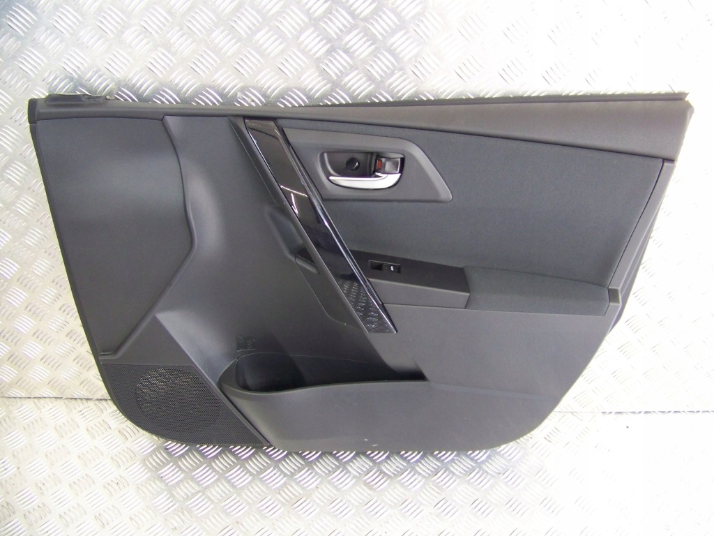 фото №1, Toyota auris ii 12 19 обшивка правый передний дверь