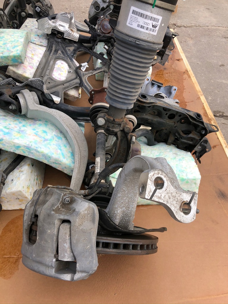 фото №5, Audi a8 d4 lift 3,0 tfsi подвеска передние 56km