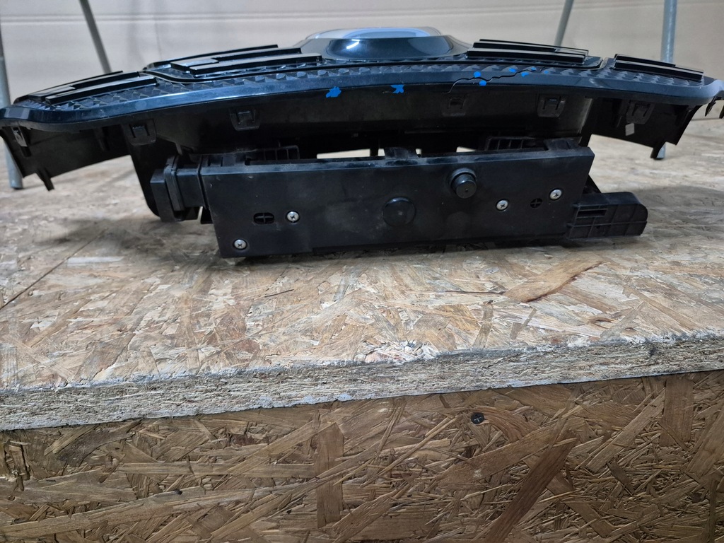 фото №15, Dacia spring решётка радиатора решётка радиатора передняя перед