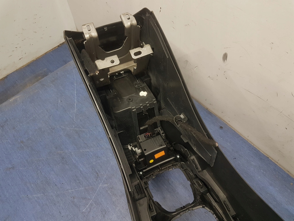 фото №9, Citroen c5 ii x7 туннель средний