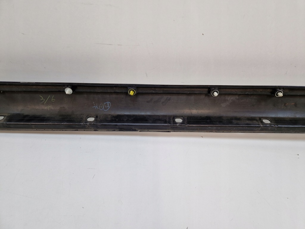 фото №8, Toyota land cruiser 200 молдинг порог накладка порог левая 75860-60040