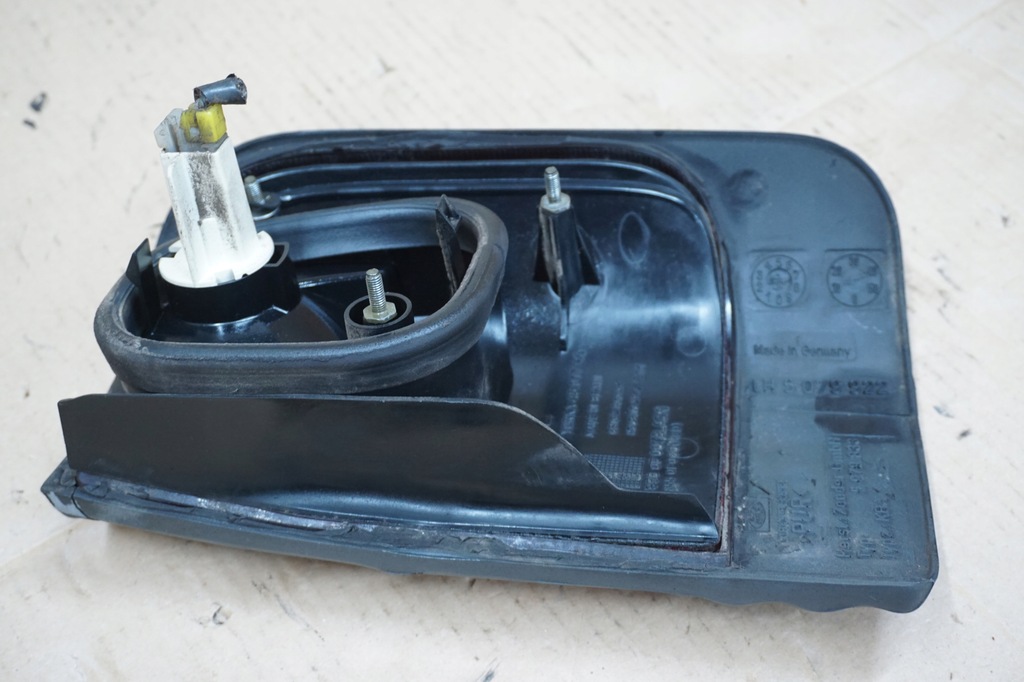 фото №9, Nissan terrano ii лампа лівий задня w крила 02r