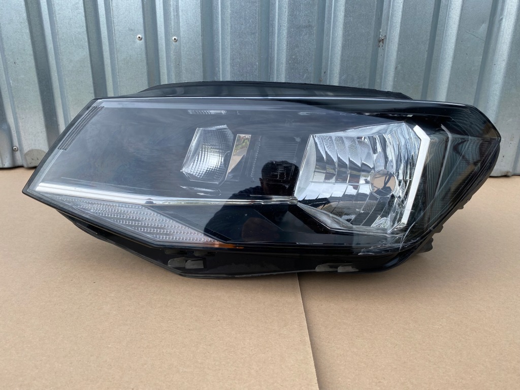 фото №1, Лампа vw caddy iv 4 2k1 2k левая перед передняя