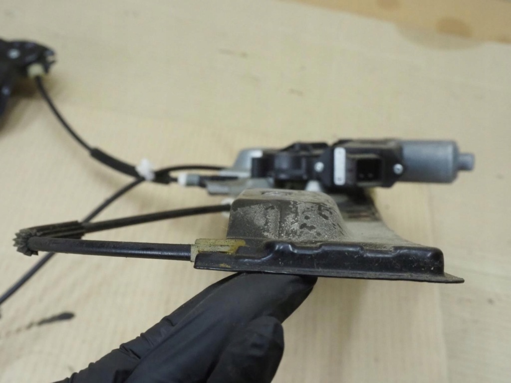 фото №14, Механізм скло лівий перед opel zafira c 20951581 europa