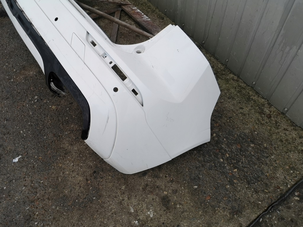 фото №15, Volvo xc60 2 ii 17- бампер задній r-design pdc