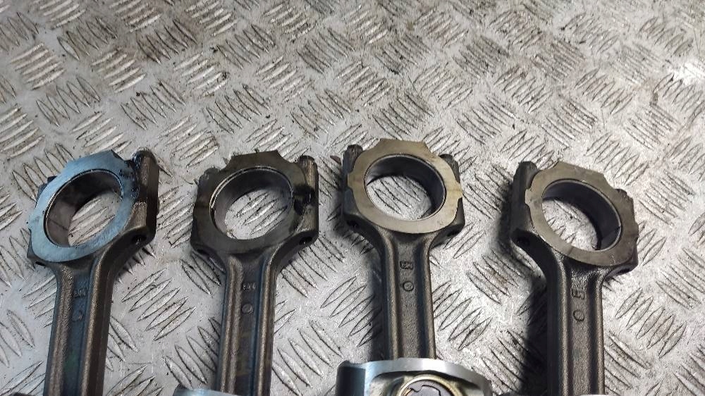 фото №3, Поршень + шатун 4szt 156 i 1.9 jtd 937a2000