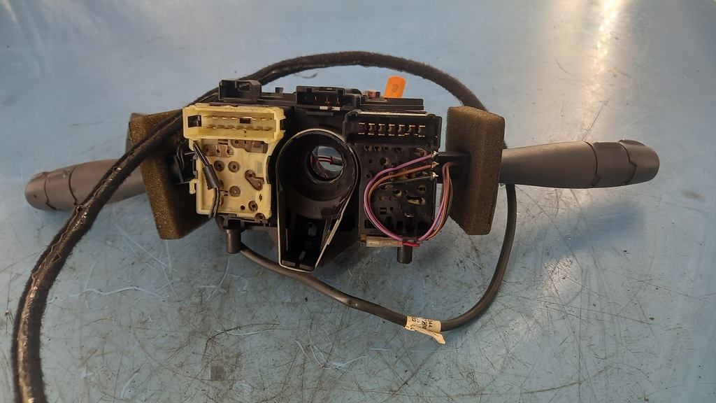 фото №5, Переключатель комбинированный renault laguna i 1.8b 99r