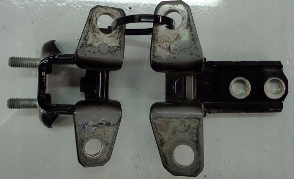 фото №1, Peugeot 4007 07-12 r петли дверь левая задняя x42