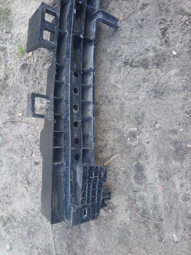 Купити Балка бампера задні заднього абсорбер підсилювач renault clio iv hb 5d