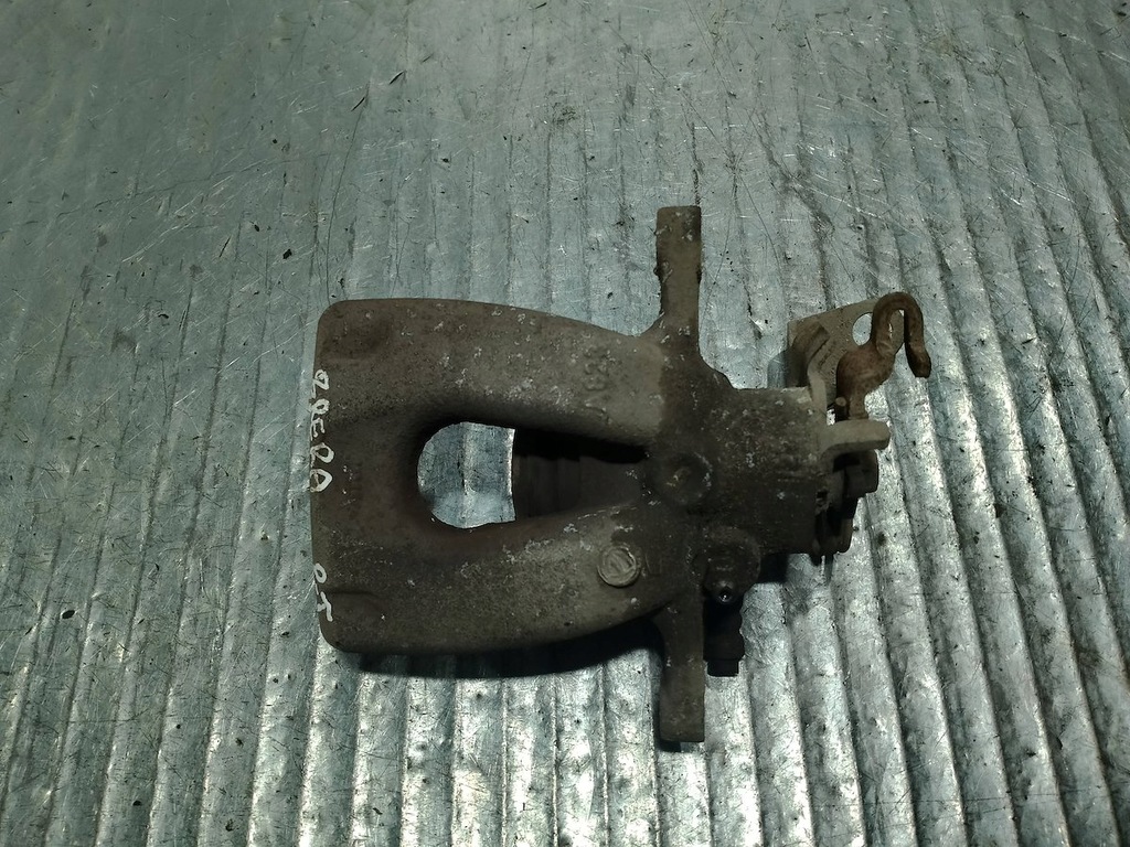 фото №6, Суппорт тормозной правый задняя alfa romeo brera 2.4 jtd