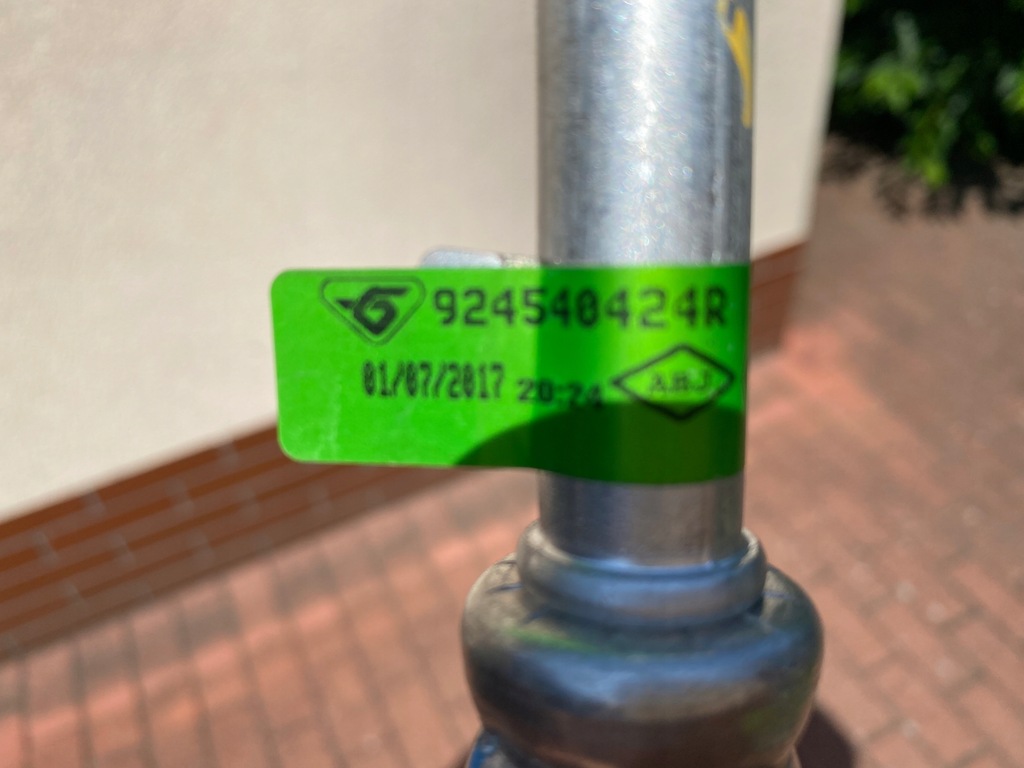 фото №3, Renault оригинальный номер 924540424r трубка шланг кондиционера