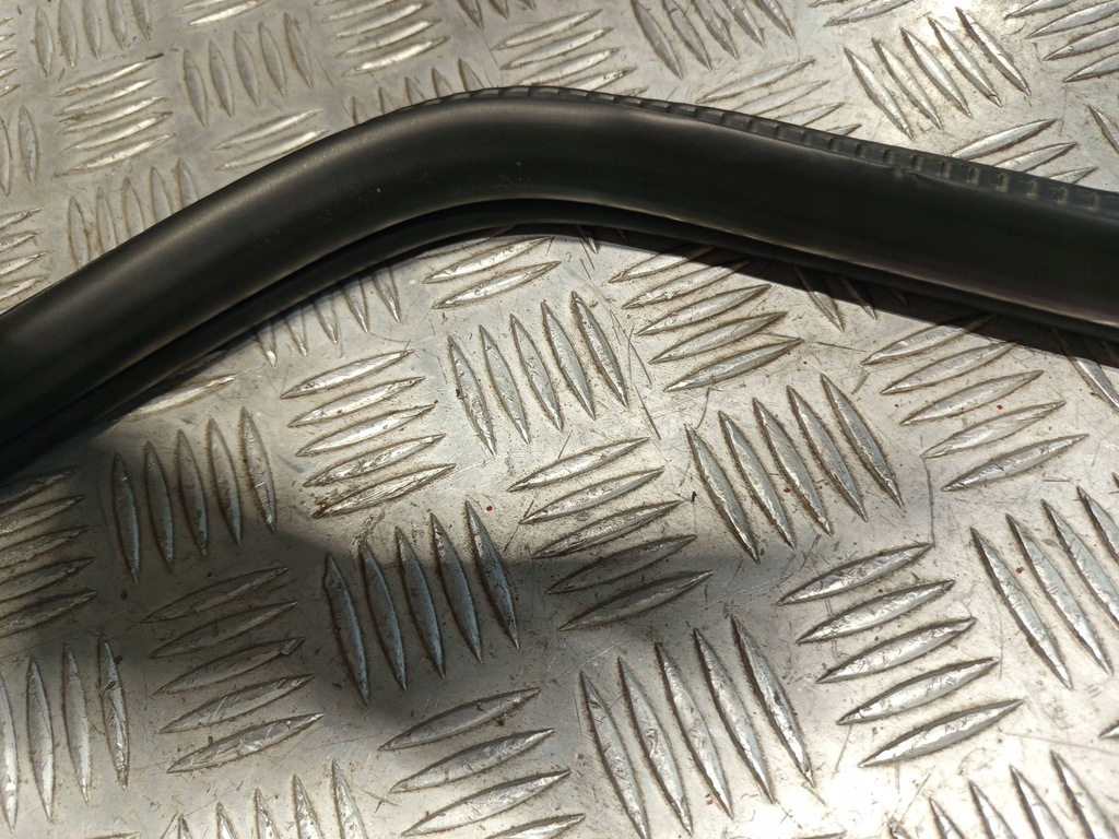 фото №8, Mini оригінальний номер 7344161 clubman f54 прокладка двері кузовна задня задня