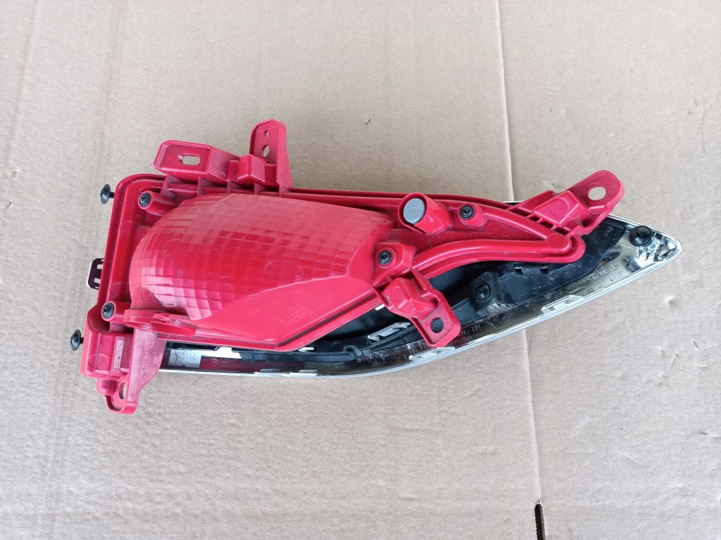 фото №2, Лампа задняя правая противотуманная kia sportage v 21- оригинал