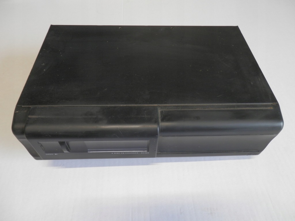 фото №1, Land rover discovery ii чейнджер cd 31111874570