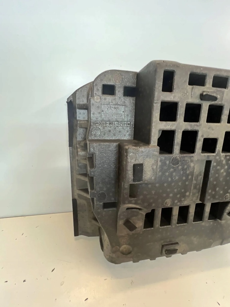 фото №9, Honda hr-v 2018 бардачки, полиця