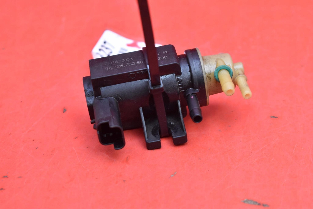 Клапан вакууму 9672875080 peugeot 3008 1 i 1.6 e-hdi 115 km 13-16 Недорого