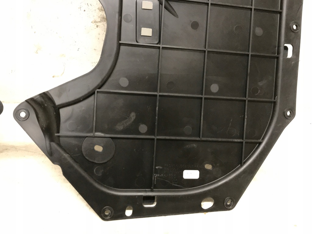 Tesla model x защита дверь правых перед Оригинал