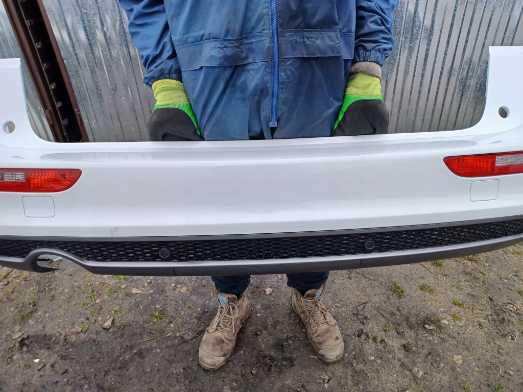 Audi q5 8r рестайлінг  s-line бампер задній задній pdc комплектний Недорого