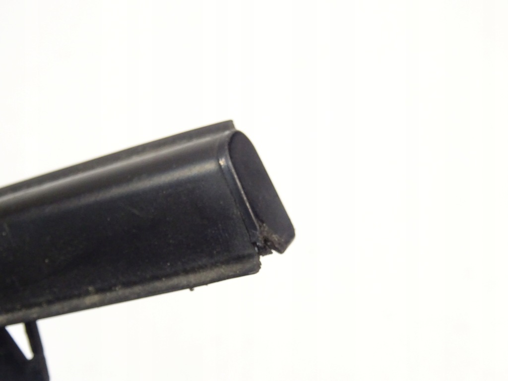 фото №8, Молдинг уплотнитель правая дверь honda jazz ii 2002-08