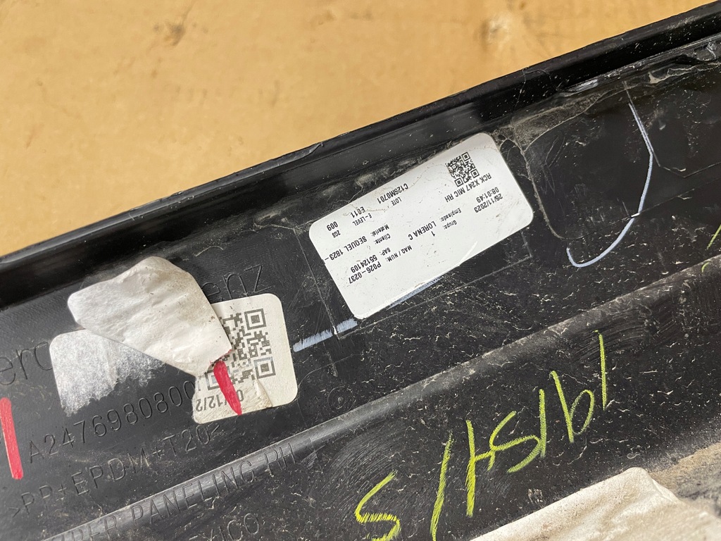 фото №7, Mercedes glb w247 молдинг порог правая a2476980800