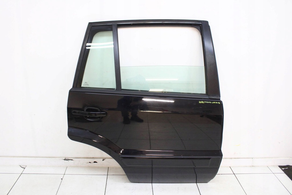 фото №1, Ford fusion lift 05r- двері праве задні правий задня d2