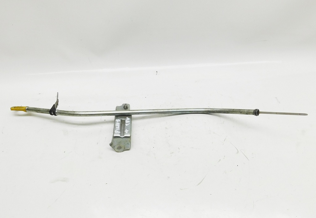 фото №1, Щуп масла - toyota prius iii + plus 1.8 hybrid