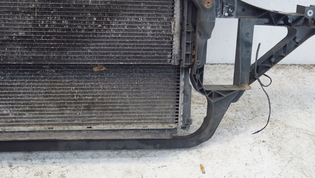 фото №7, Pas передний радиатор bmw x3 e83 2.0 d