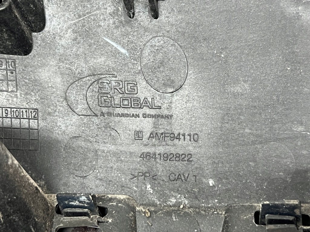 Opel insignia a универсал молдинг накладка крышки багажника z41c amf94110 polift Киев