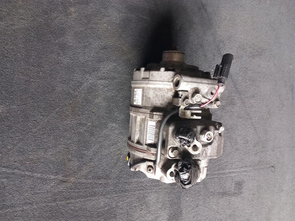 фото №1, Компресор кондиціонер mercedes a0012303211