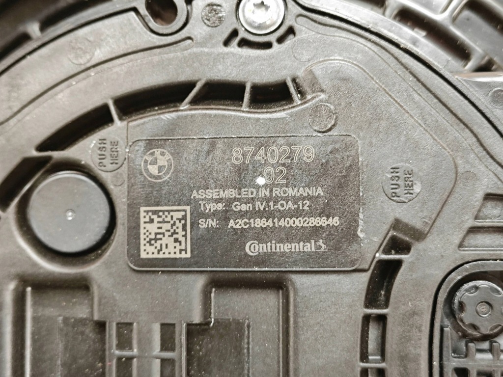 Купити Оригінал  бак насос adblue bmw 3.0d x6 g06 lci g07 g05 8740279 7440009 12km