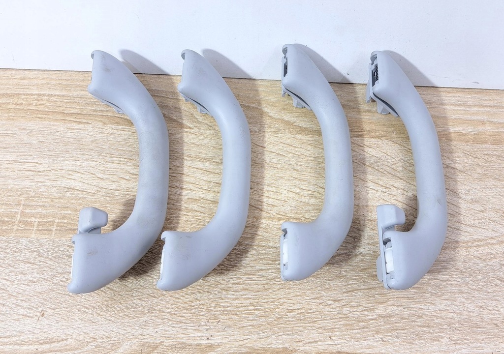 фото №1, Passat b7 kombi ручки крепления потолочный