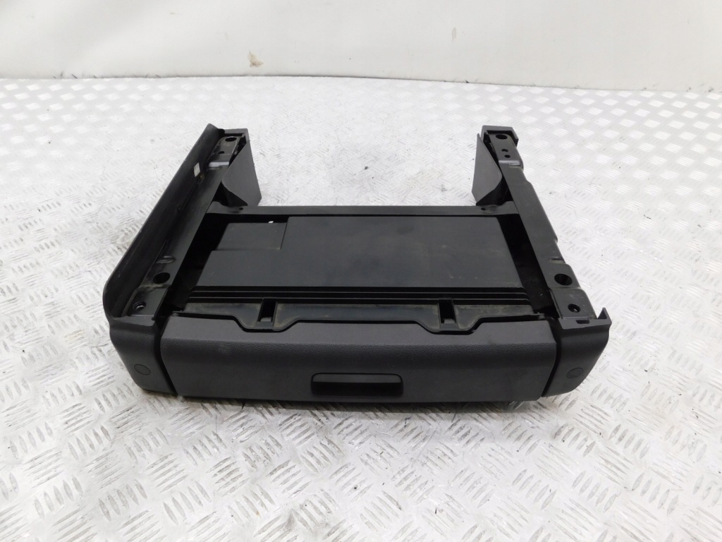 фото №12, Сидіння kpl. 7osób - vw touran 1t1 lift 06-10