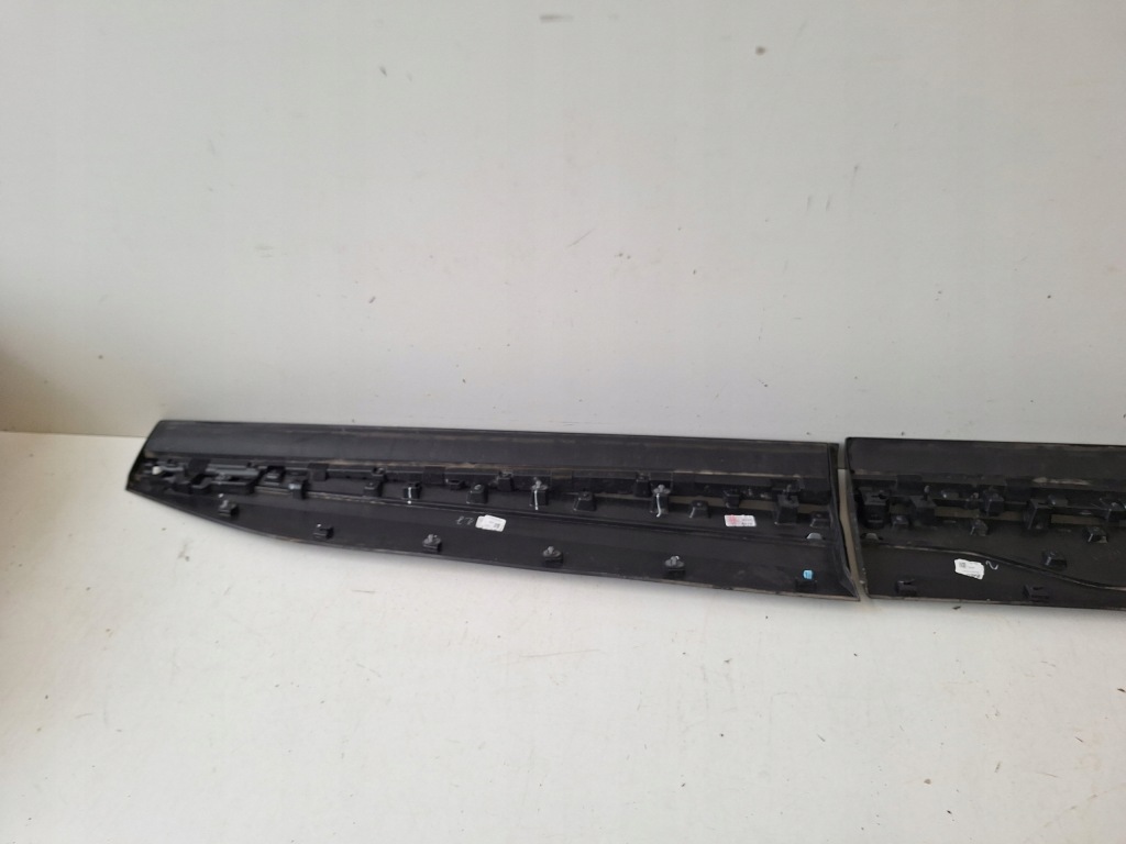 фото №4, Kia sportage v молдинг двері ліва перед задня оригінал