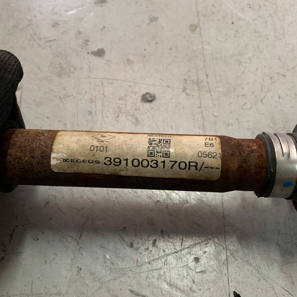 Renault kangoo 3 iv 2021 1.5 dci edc приводной вал правый  391003170r в Украине