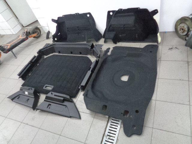 фото №1, Килимок обшивка обшивки багажника renault austral 1.3 mild hybrid 2023 rok