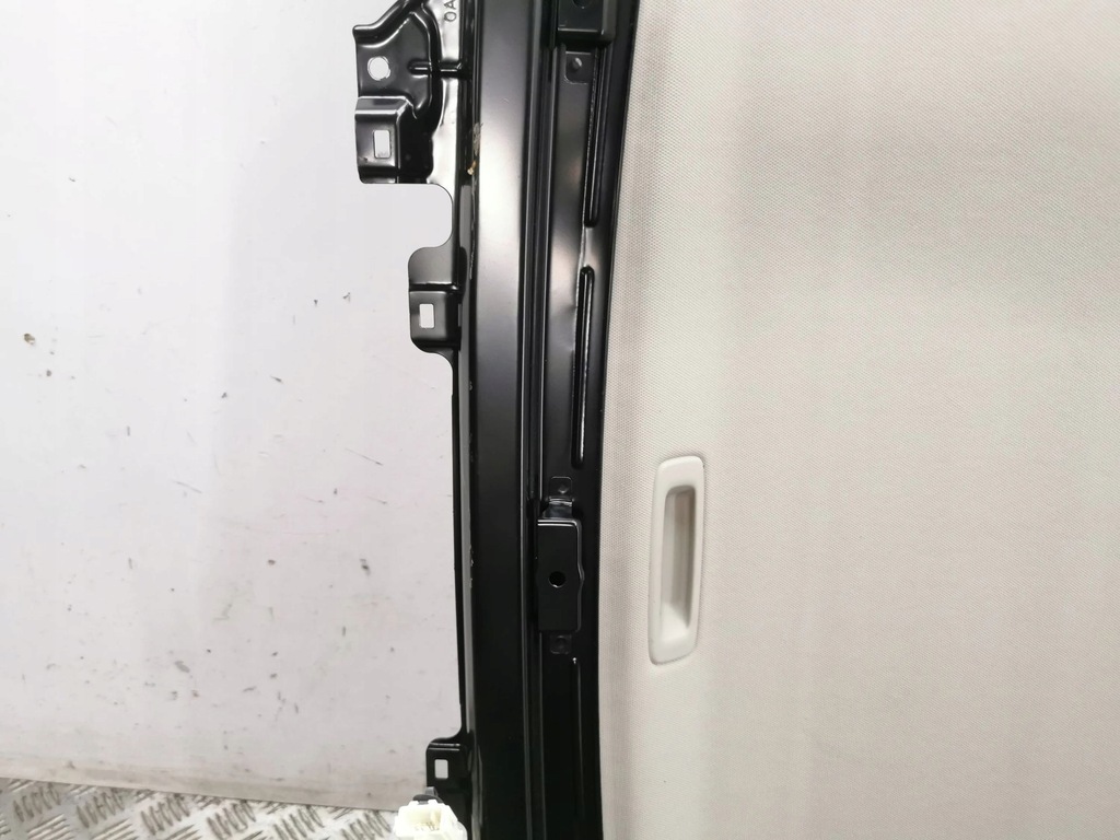 фото №12, Tesla model 3 2022 люк комплект