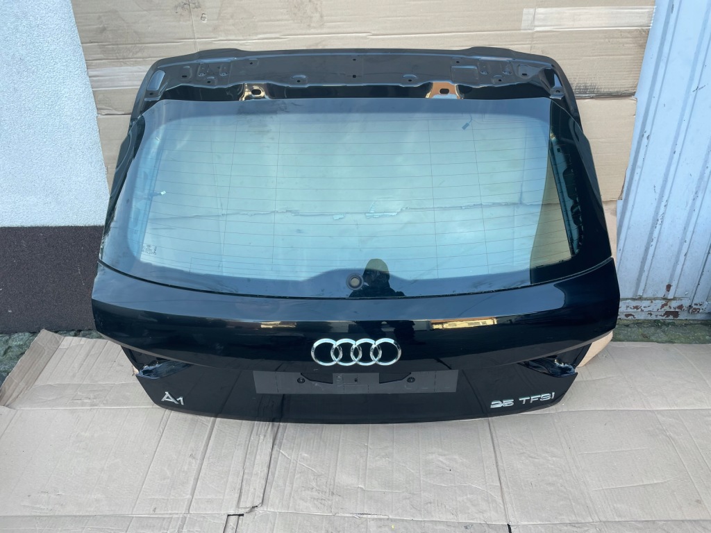 фото №1, Audi a1 ii 82a крышка багажника багажника задняя с стекло