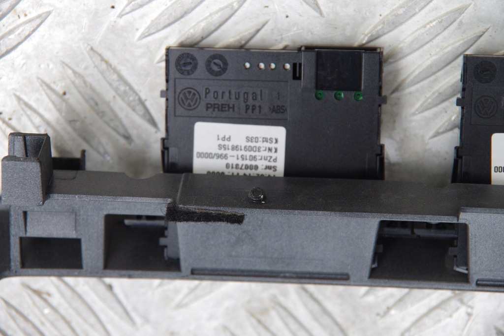 фото №8, Молдинг декоративная панели консоли vw phaeton lift