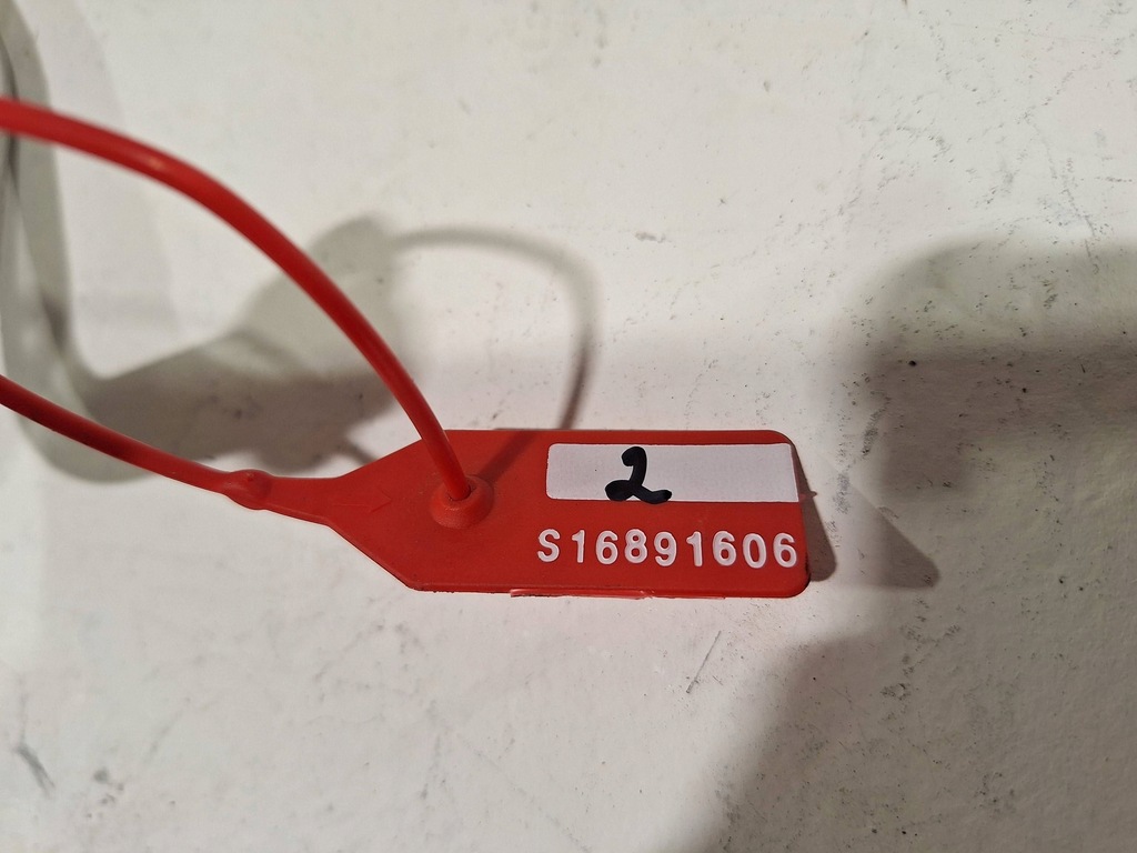 фото №8, Шланг кондиционера 924808928r renault arkana 1.6 e-tech