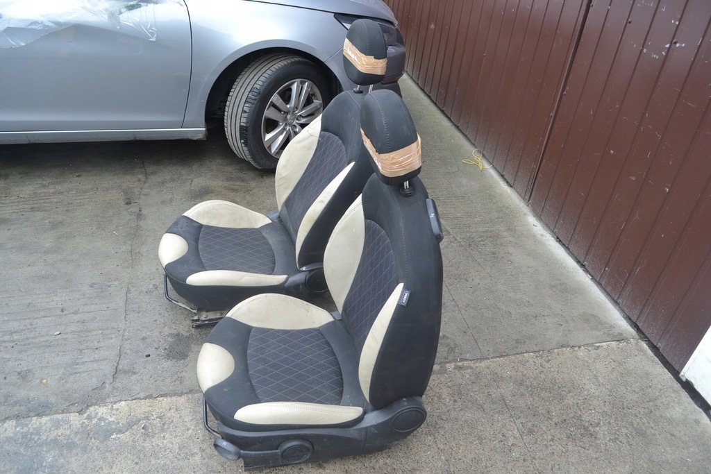 фото №3, Сиденья сиденья полукожа mini r55 clubman