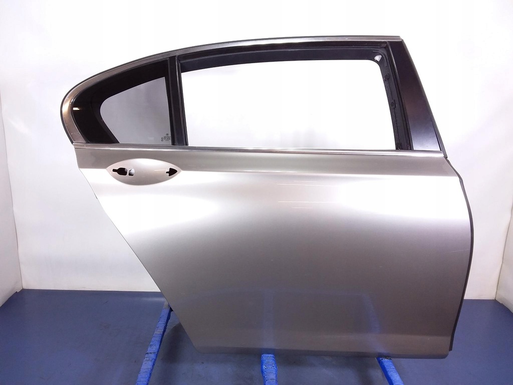 фото №1, Bmw 7 f02 дверь задняя правое a72