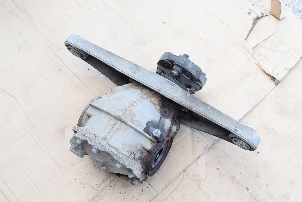 фото №1, Mercedes w211 400 420 cdi мост задний 2.47