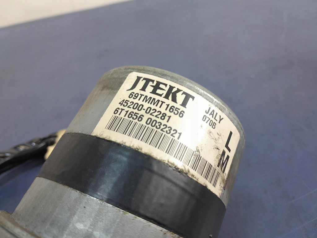 фото №5, Toyota auris i колонка усилитель электрический