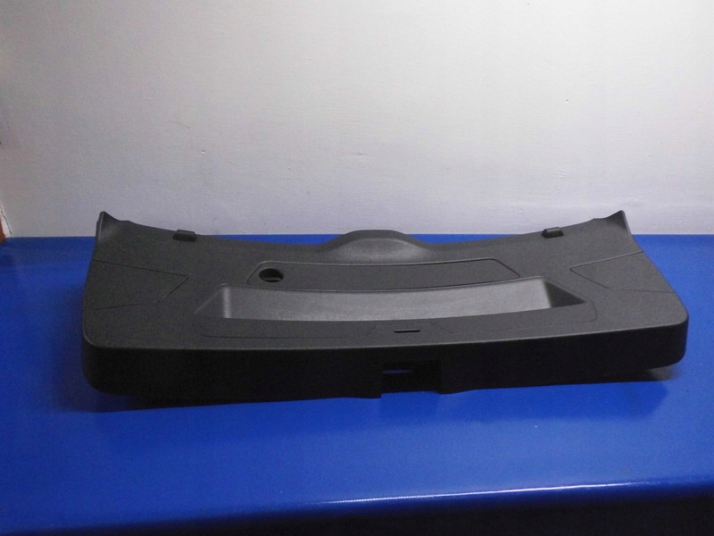 фото №7, Audi a1 s line 82a обивка крышки багажника