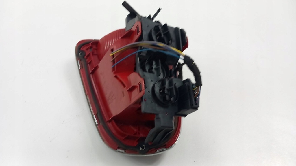 фото №3, Mini cooper r56 лампа задняя правый