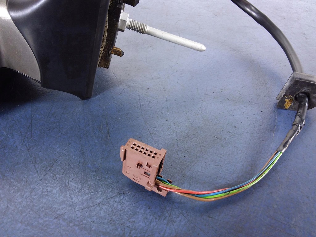 фото №6, Peugeot 407 зеркало левая 5pin kda