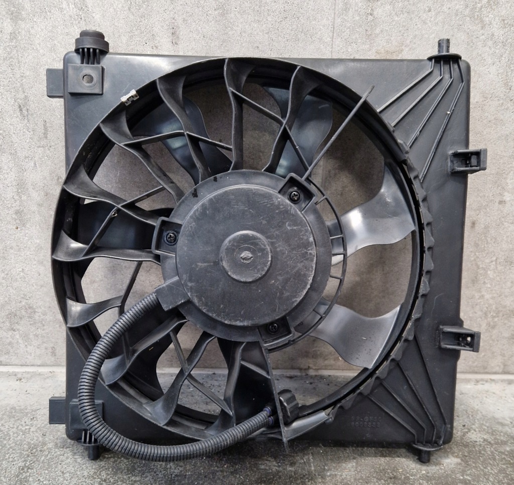 Купити Вентилятор радіатора tesla model s 2012-