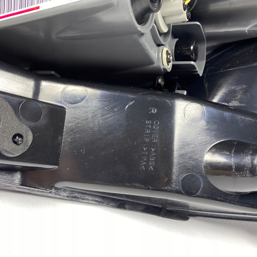 фото №8, Задняя правая лампа габаритная дневная mopar oem jeep cherokee kl 2014-2018