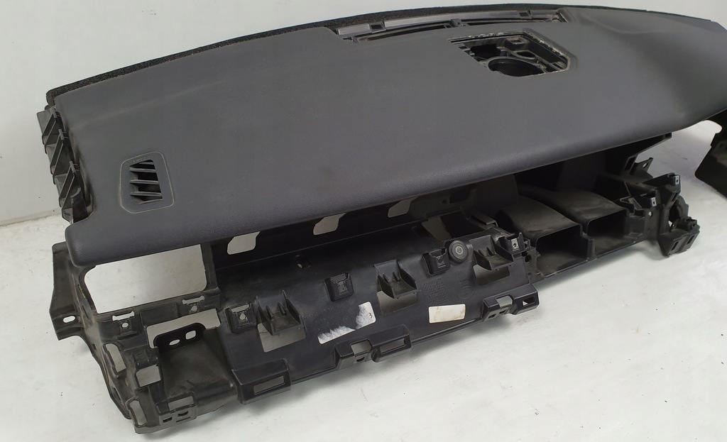 фото №11, Приборная панель приборная land rover discovery sport l550